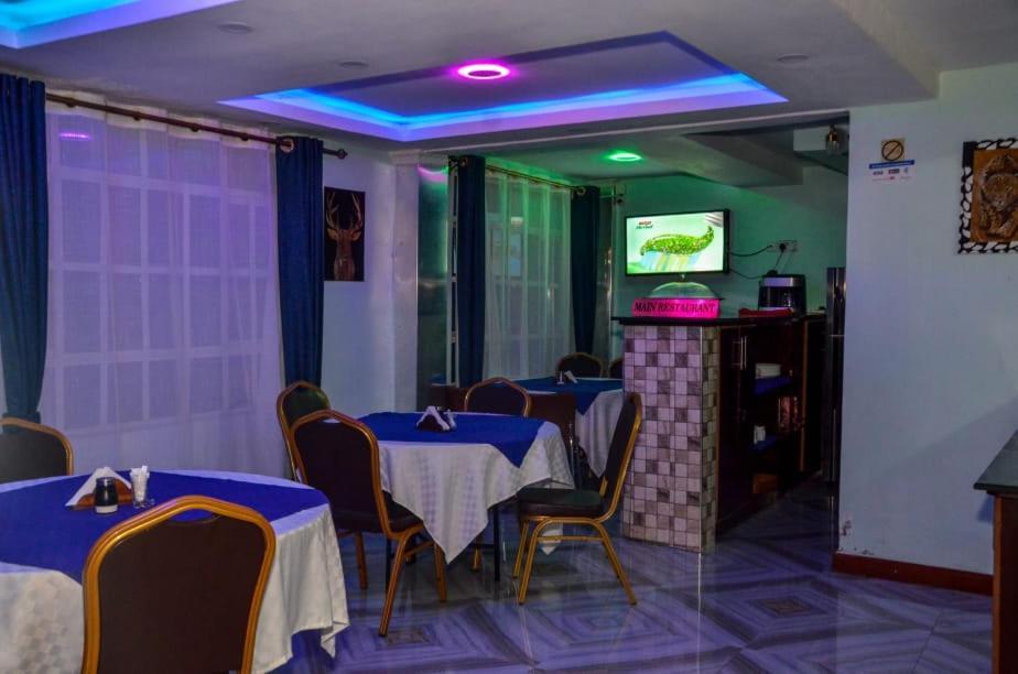Kentania Hotel Nakuru Bagian luar foto