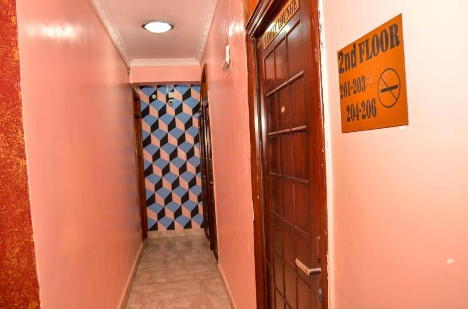 Kentania Hotel Nakuru Bagian luar foto