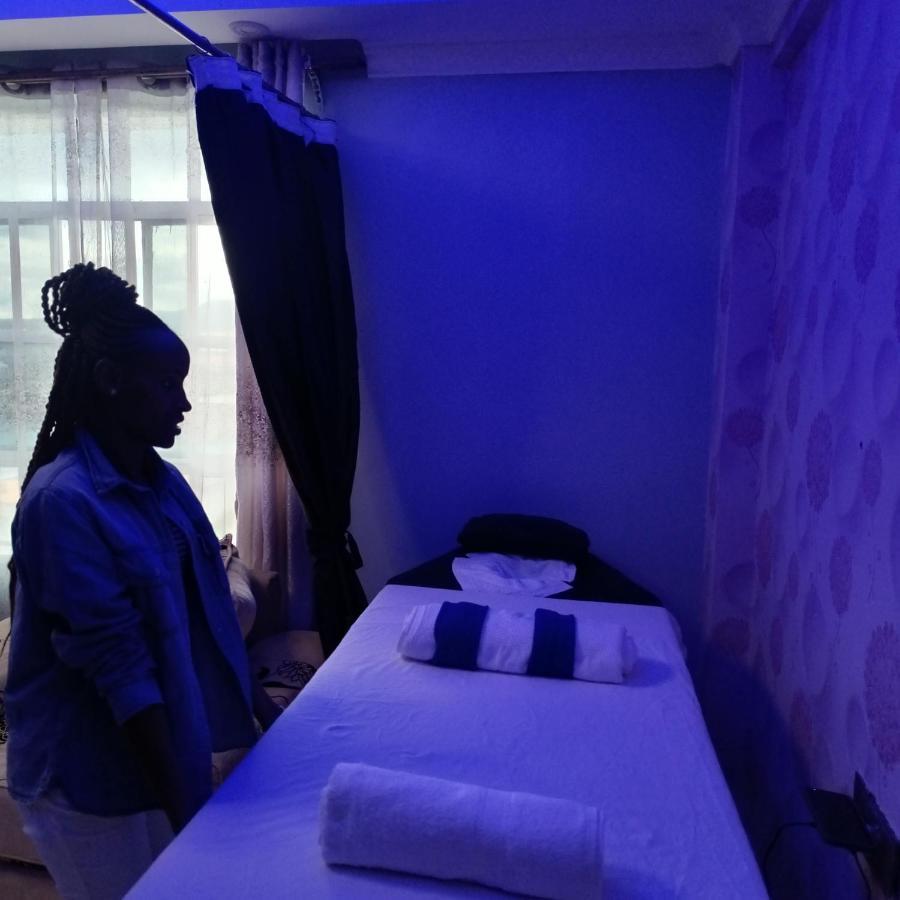 Kentania Hotel Nakuru Bagian luar foto
