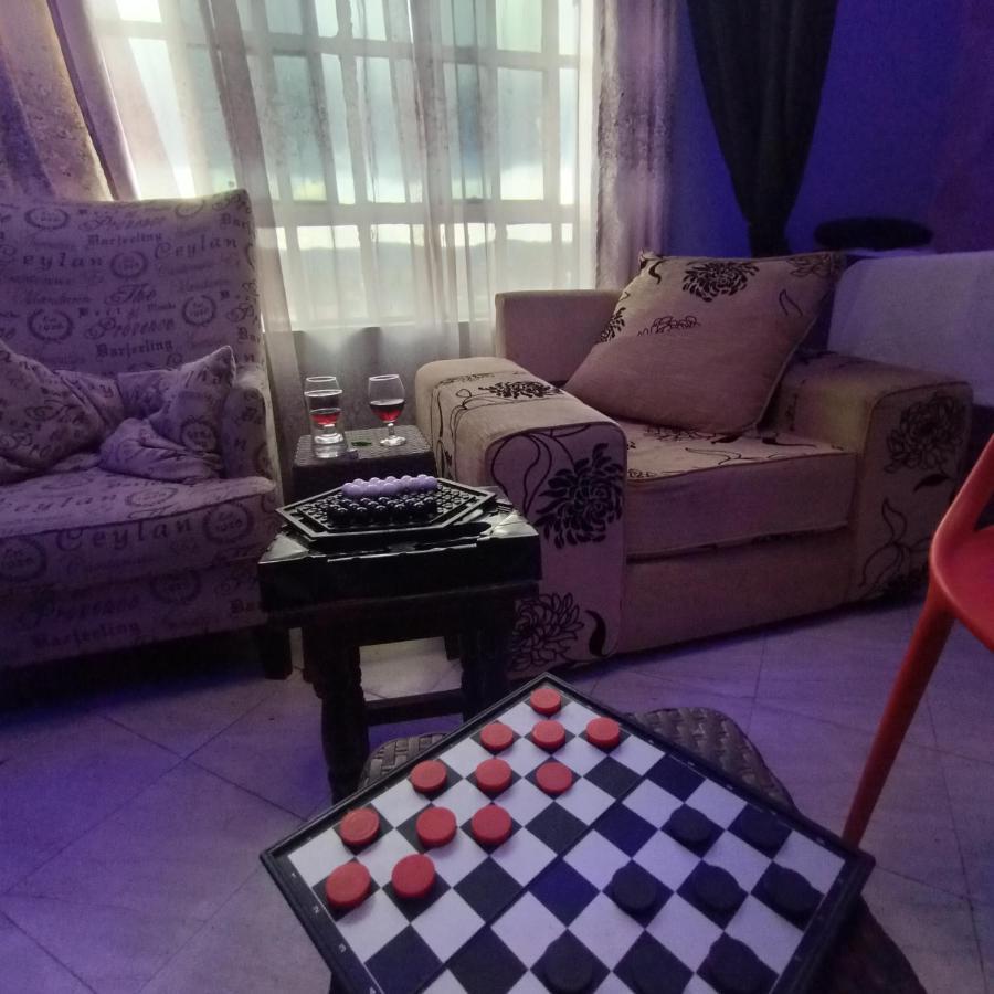 Kentania Hotel Nakuru Bagian luar foto